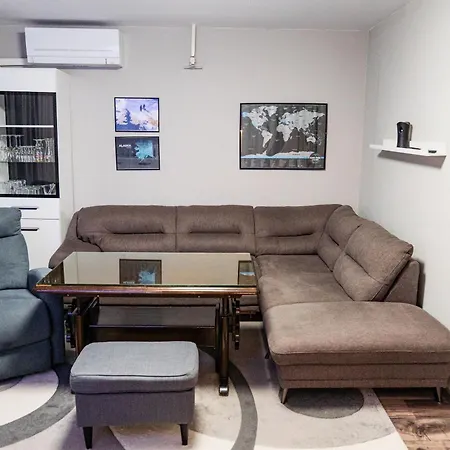 Viewtopia - Where Glows Beneath Your Feet By Flat Mаnаger Lägenhet